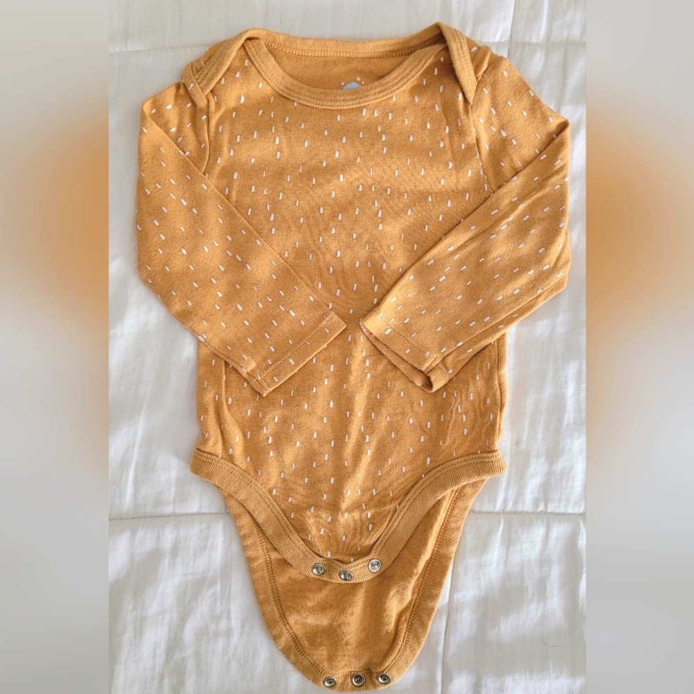 4-Pack Baby Long Sleeved Onesies - Picture 2 of 5